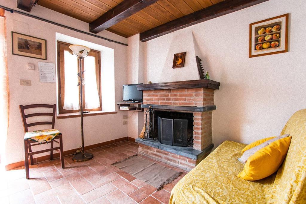 Agriturismo La Calamaia Gorfigliano Luaran gambar